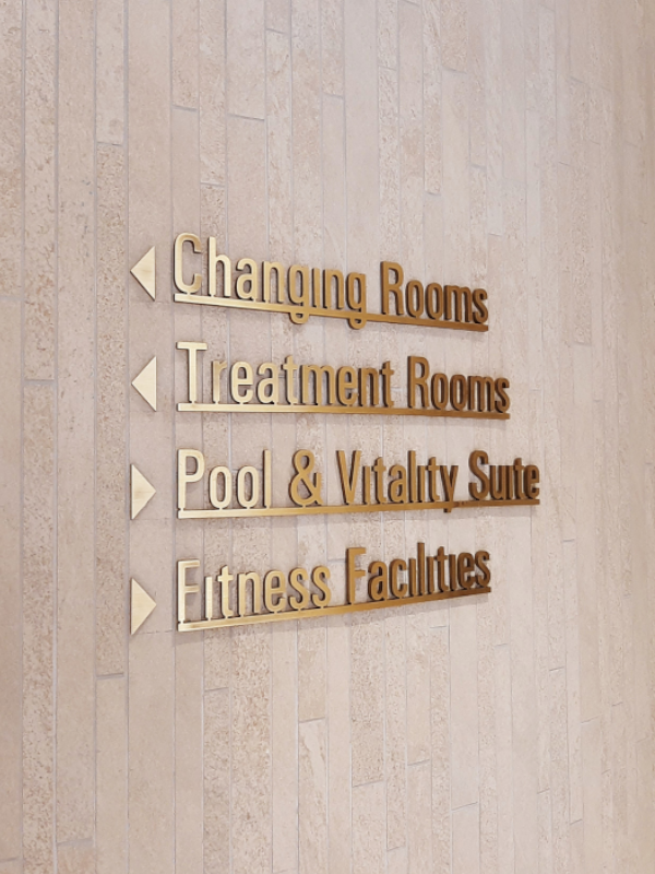 directional signs services